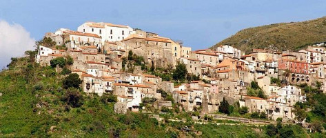 PRIMI FRUTTI DELLA LEGGE SUI PICCOLI COMUNI