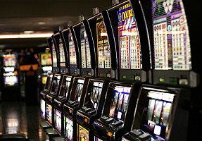 GIOCO D’AZZARDO: RAGGIUNTA INTESA ALL’UNANIMITÀ