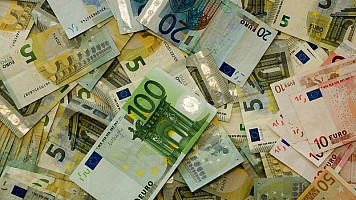 Le prime misure del nuovo Governo prevedono investimenti ed avanzi