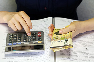 spesa-ridotta-di-piu-del-50-per-i-comuni-con-il-debito-allo-stato